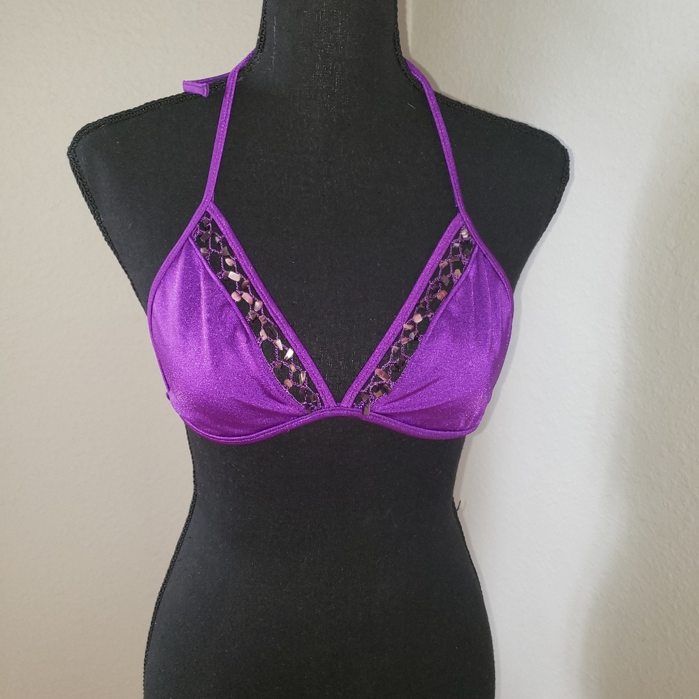 Beautiful Purple Shell Bikini - Picture 4 of 8